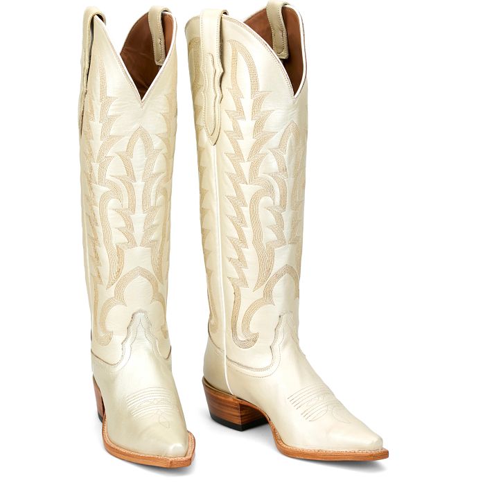 Daniela 17" Western